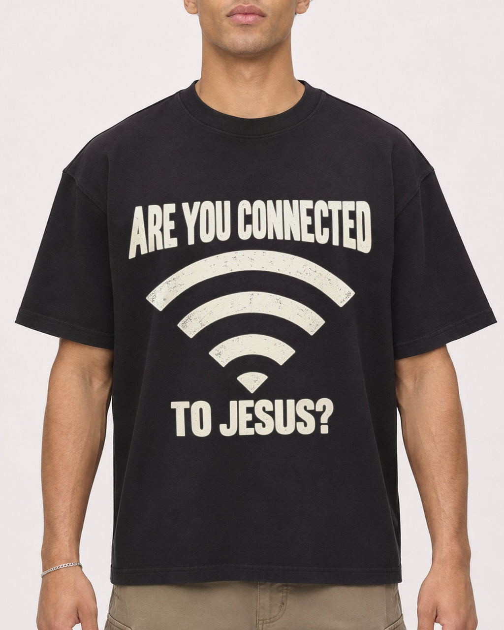 Mockup Boxy Heavyweight Tee Black male close-up 20