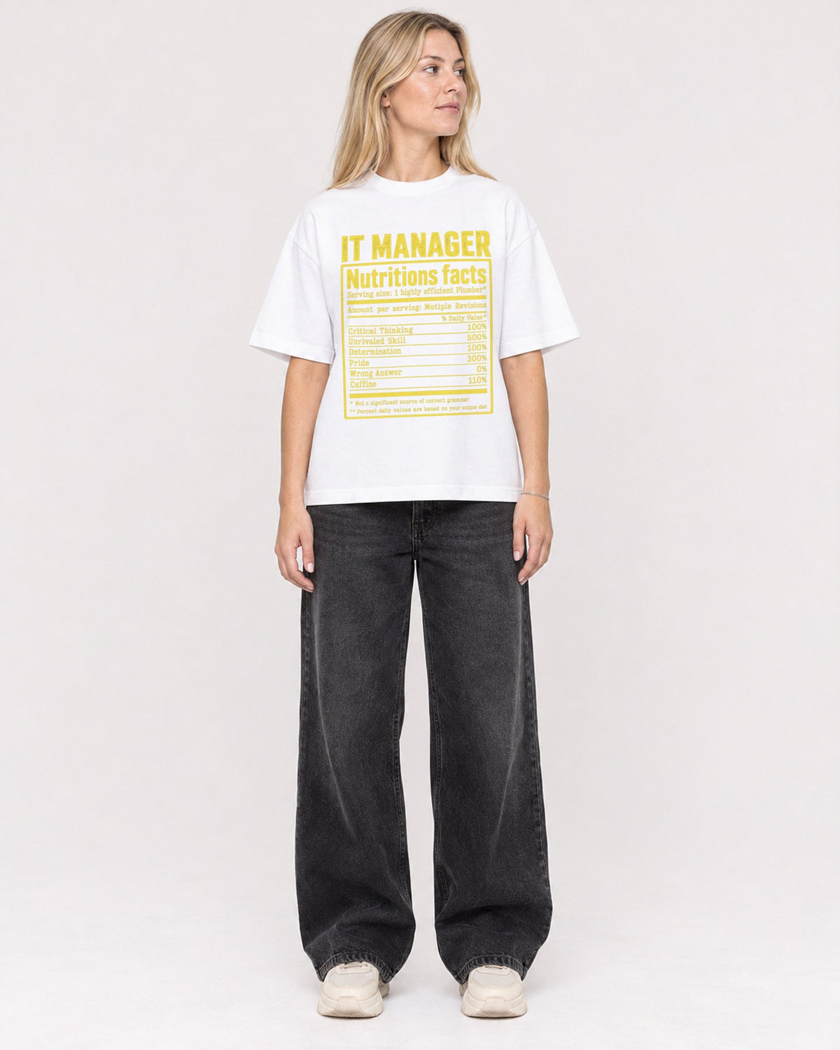 Mockup Boxy Heavyweight Tee White female full-body 08