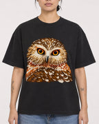 Mockup Boxy Heavyweight Tee Black female close-up 12