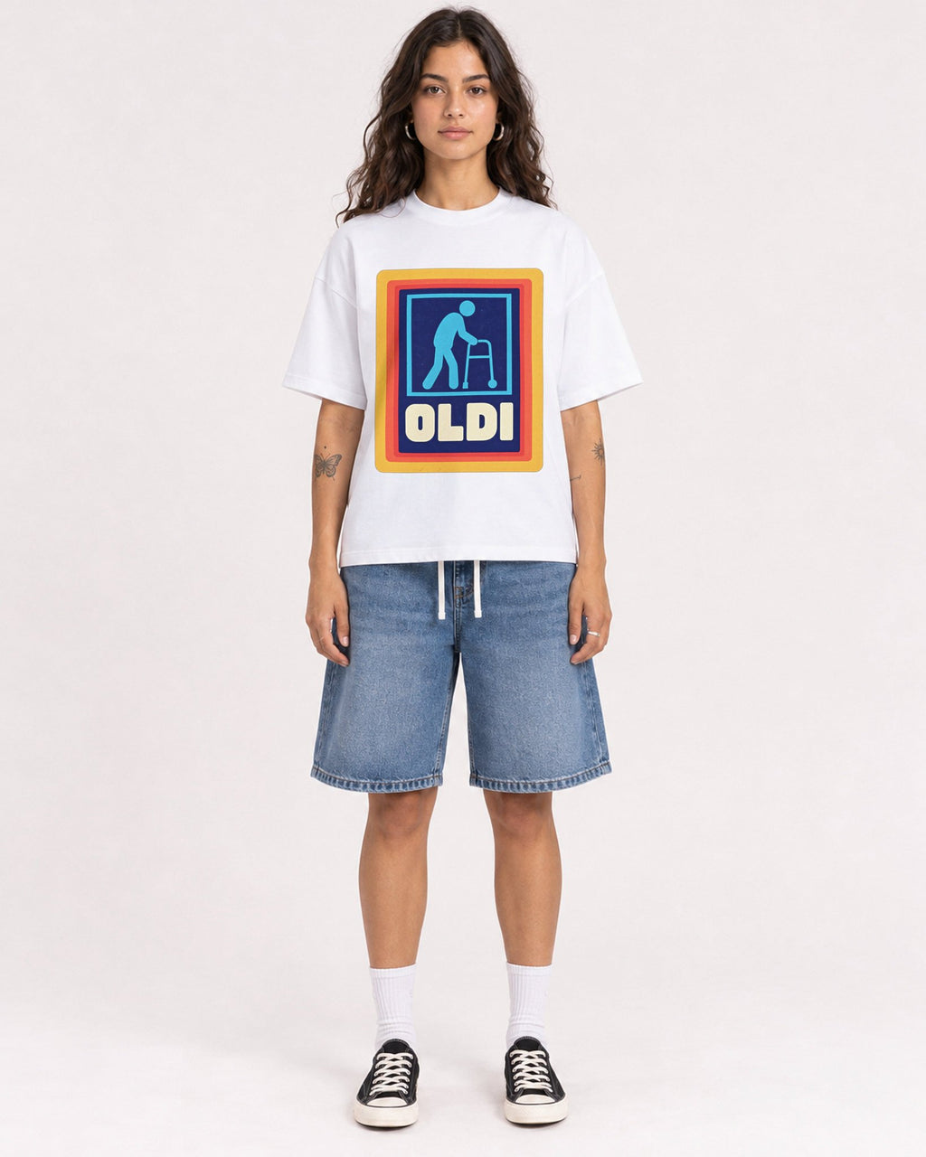 Mockup Boxy Heavyweight Tee White female full-body 06