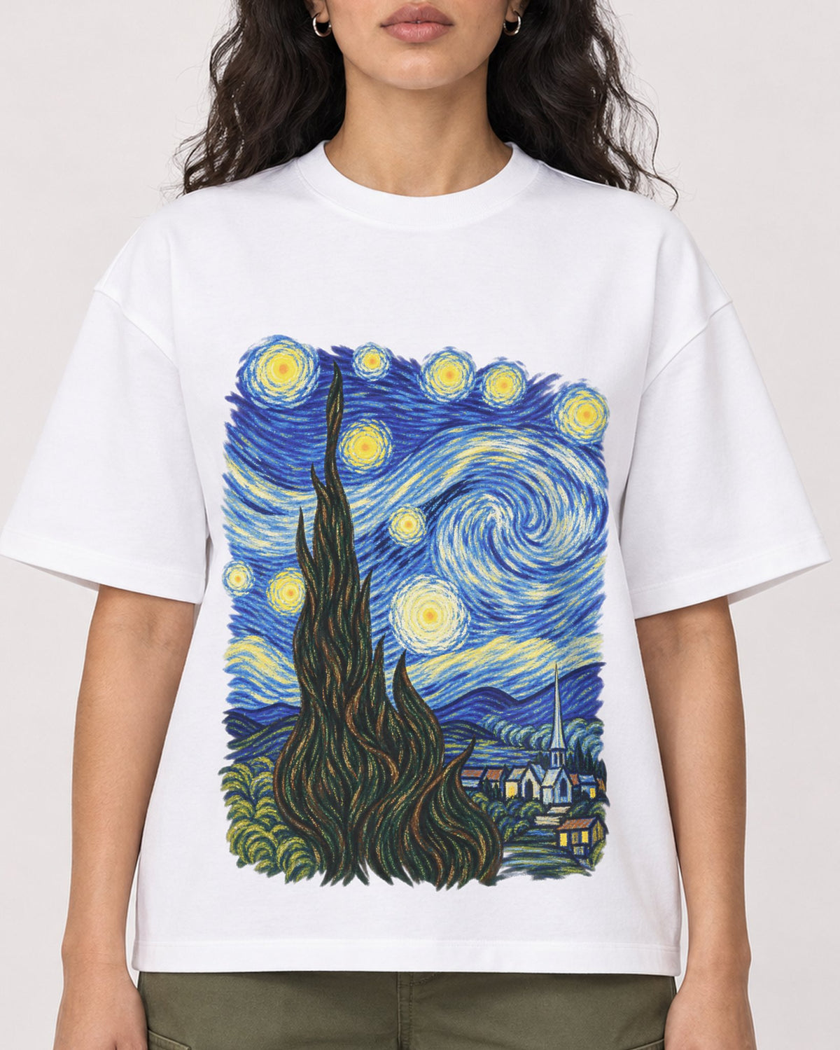 Mockup Boxy Heavyweight Tee White female close-up 07