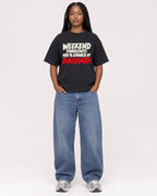 Mockup Boxy Heavyweight Tee Black female full-body 04