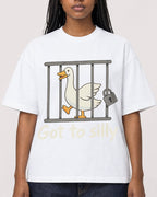 Mockup Boxy Heavyweight Tee White female close-up 04