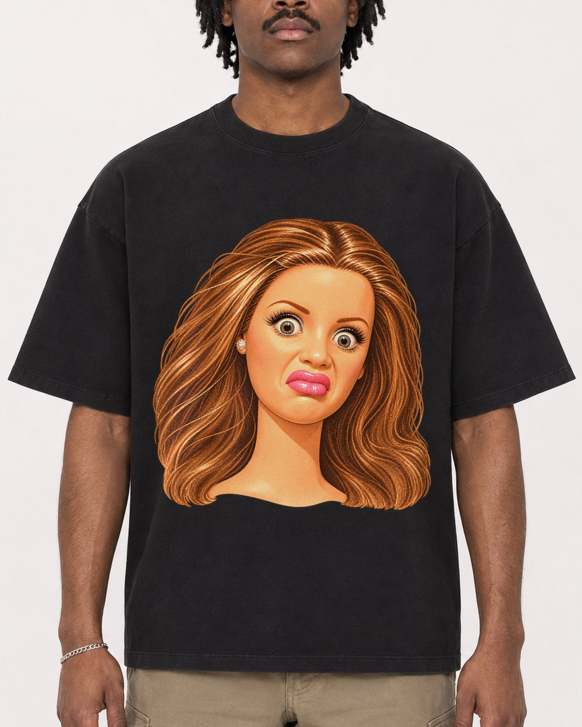 Mockup Boxy Heavyweight Tee Black male close-up 04