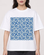 Mockup Boxy Heavyweight Tee White female close-up 03
