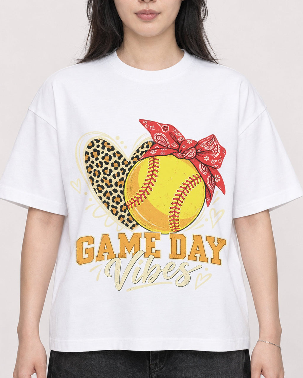 Mockup Boxy Heavyweight Tee White female close-up 13