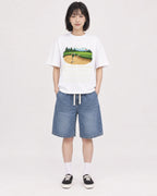 Mockup Boxy Heavyweight Tee White female full-body 11