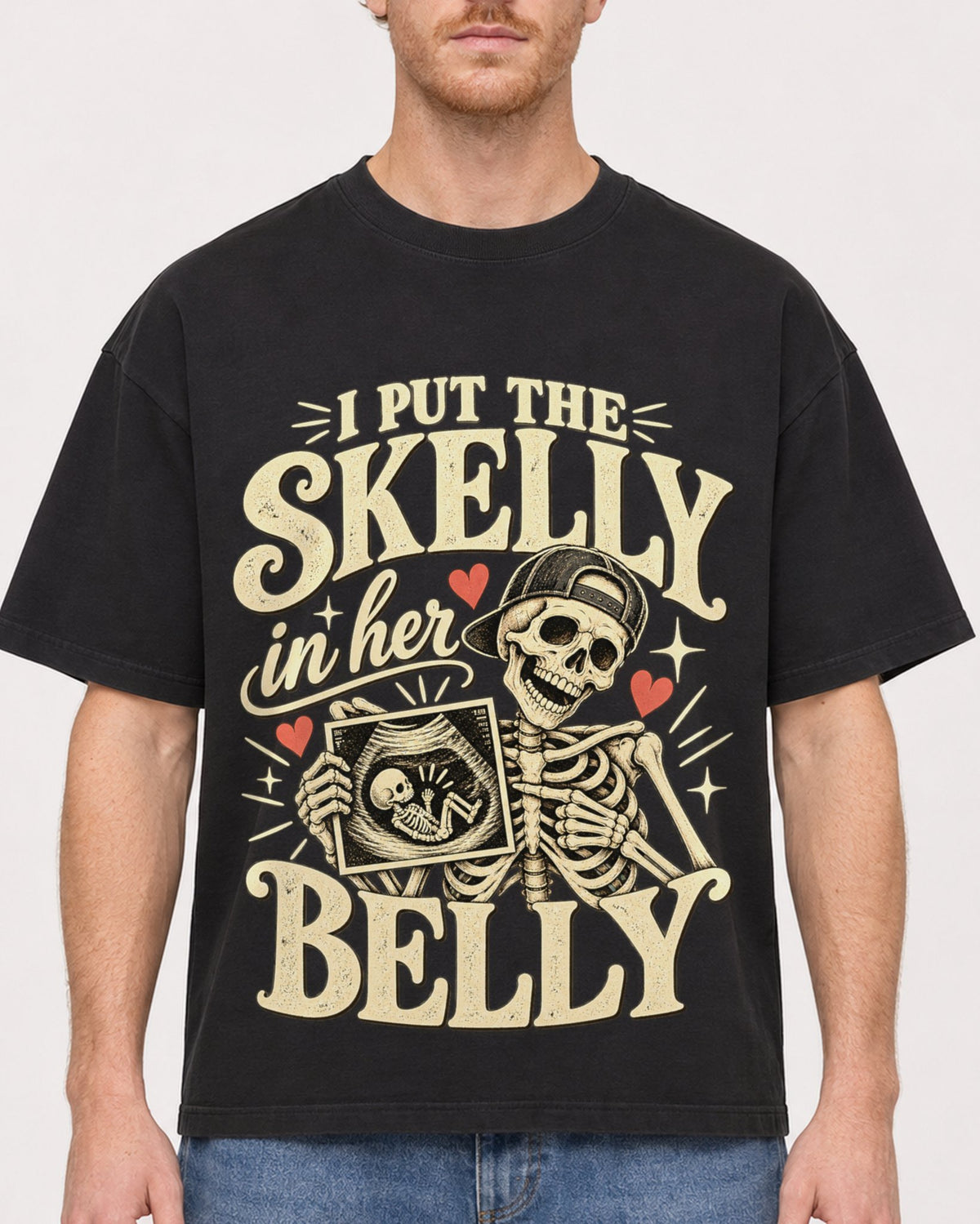 Mockup Boxy Heavyweight Tee Black male close-up 38