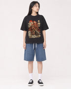 Mockup Boxy Heavyweight Tee Black female full-body 01