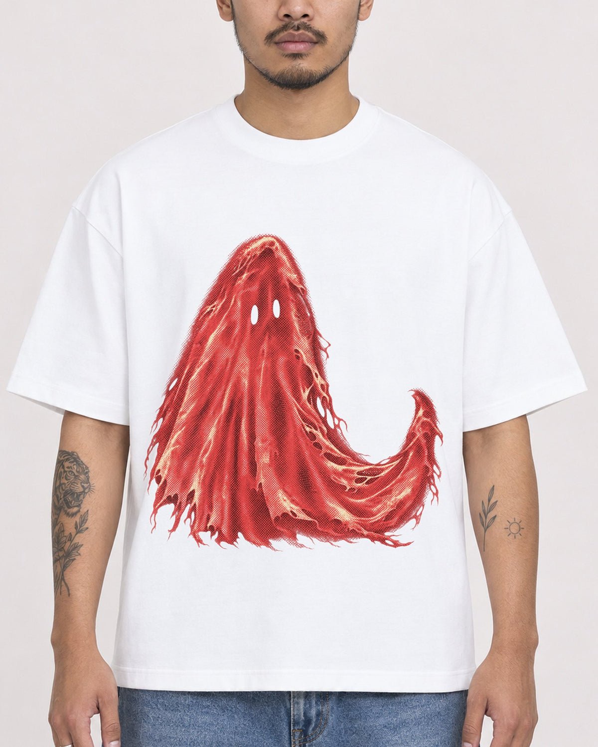 Mockup Boxy Heavyweight Tee White male close-up 12