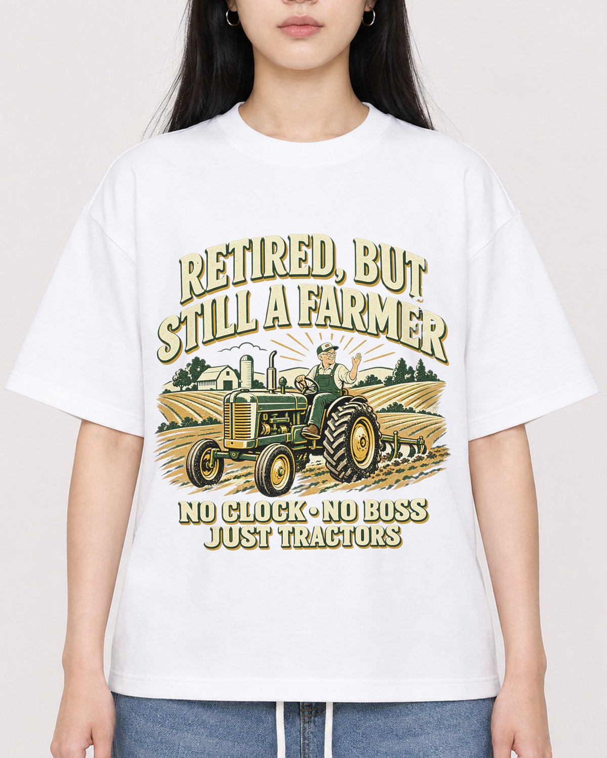 Mockup Boxy Heavyweight Tee White female close-up 01