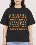 Mockup Boxy Heavyweight Tee Black female close-up 03