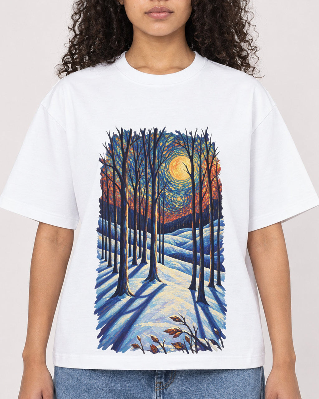 Mockup Boxy Heavyweight Tee White female close-up 10