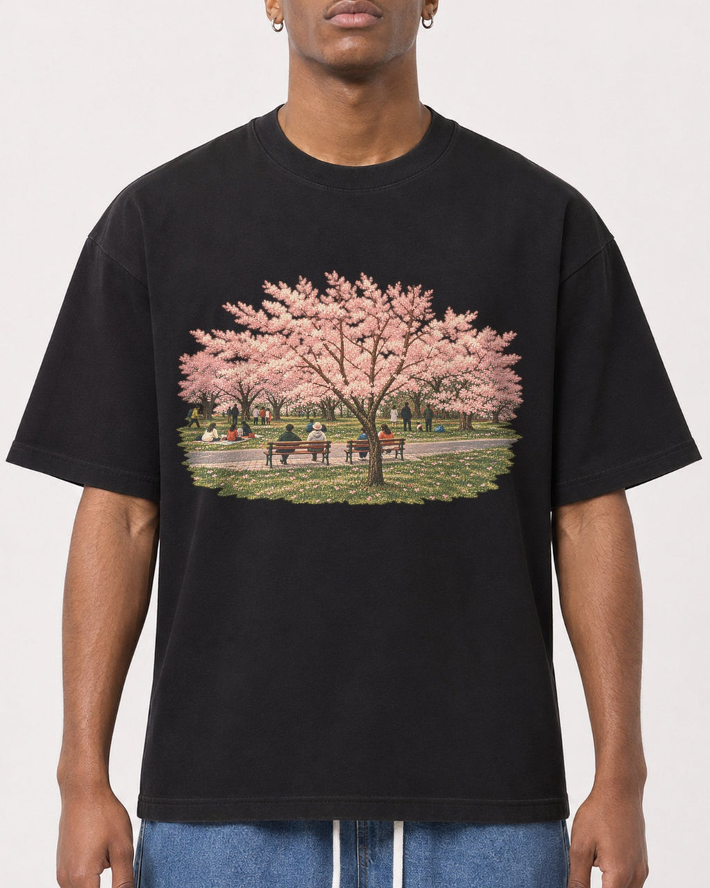 Mockup Boxy Heavyweight Tee Black male close-up 15