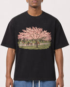 Mockup Boxy Heavyweight Tee Black male close-up 15