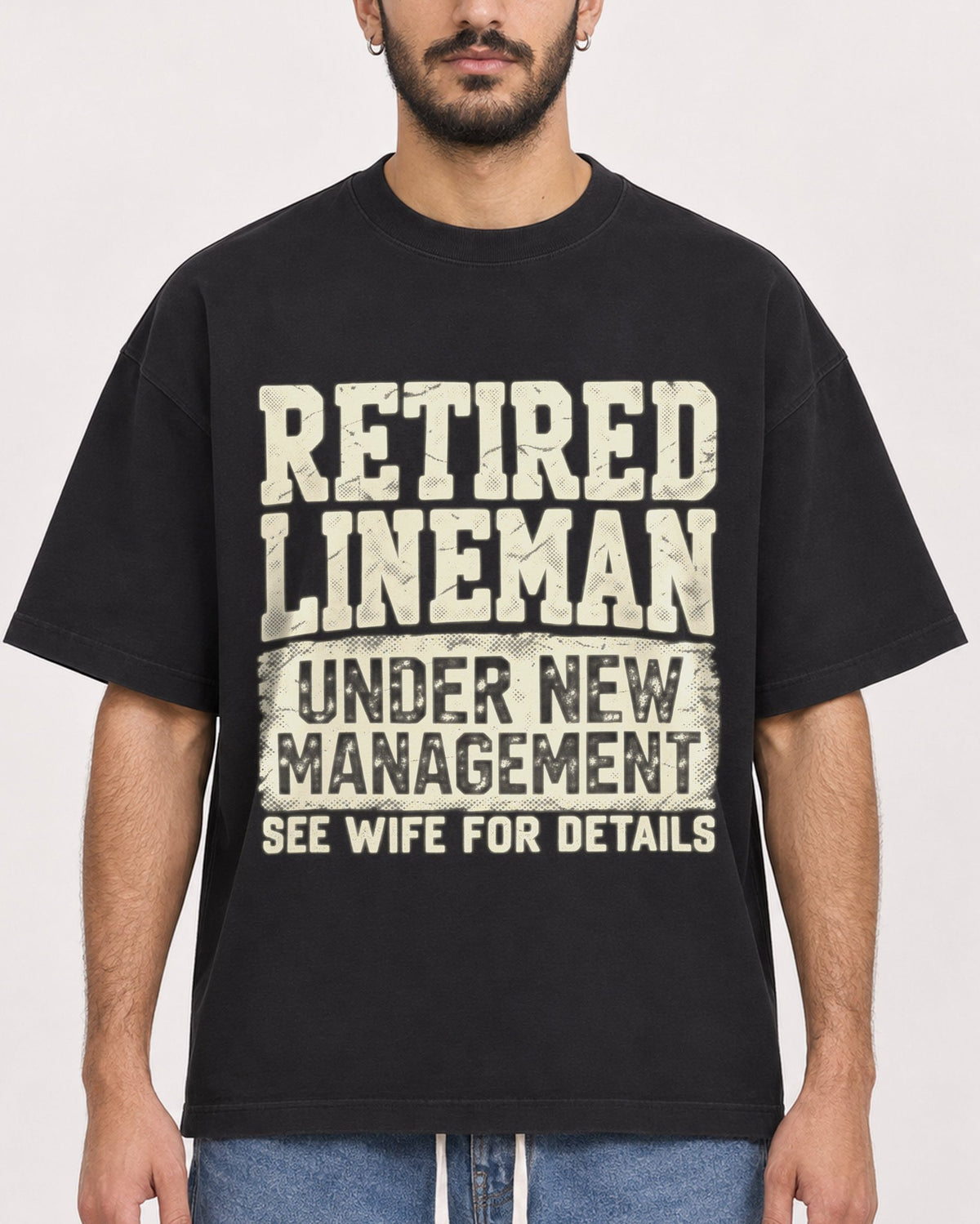 Mockup Boxy Heavyweight Tee Black male close-up 07