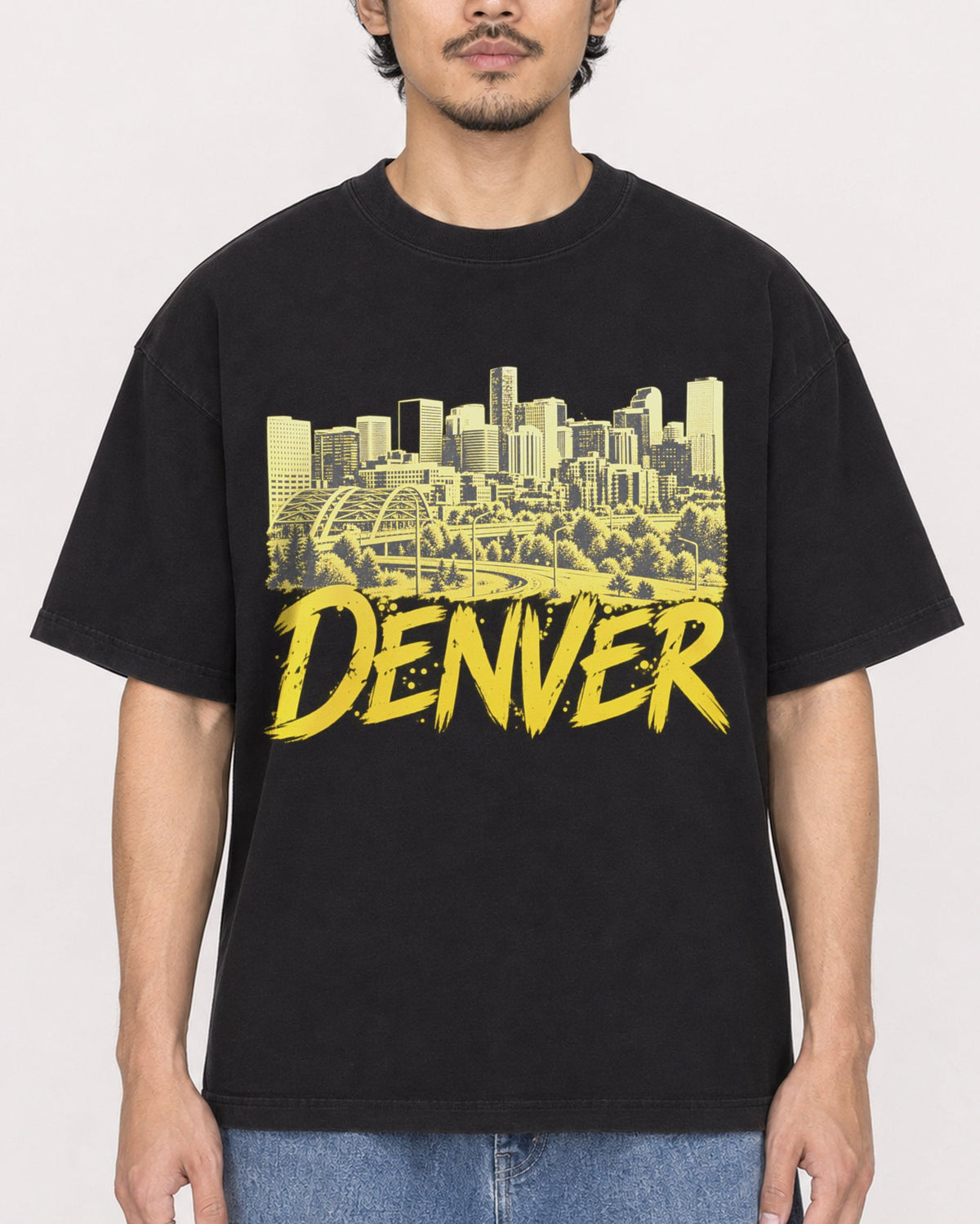 Mockup Boxy Heavyweight Tee Black male close-up 02