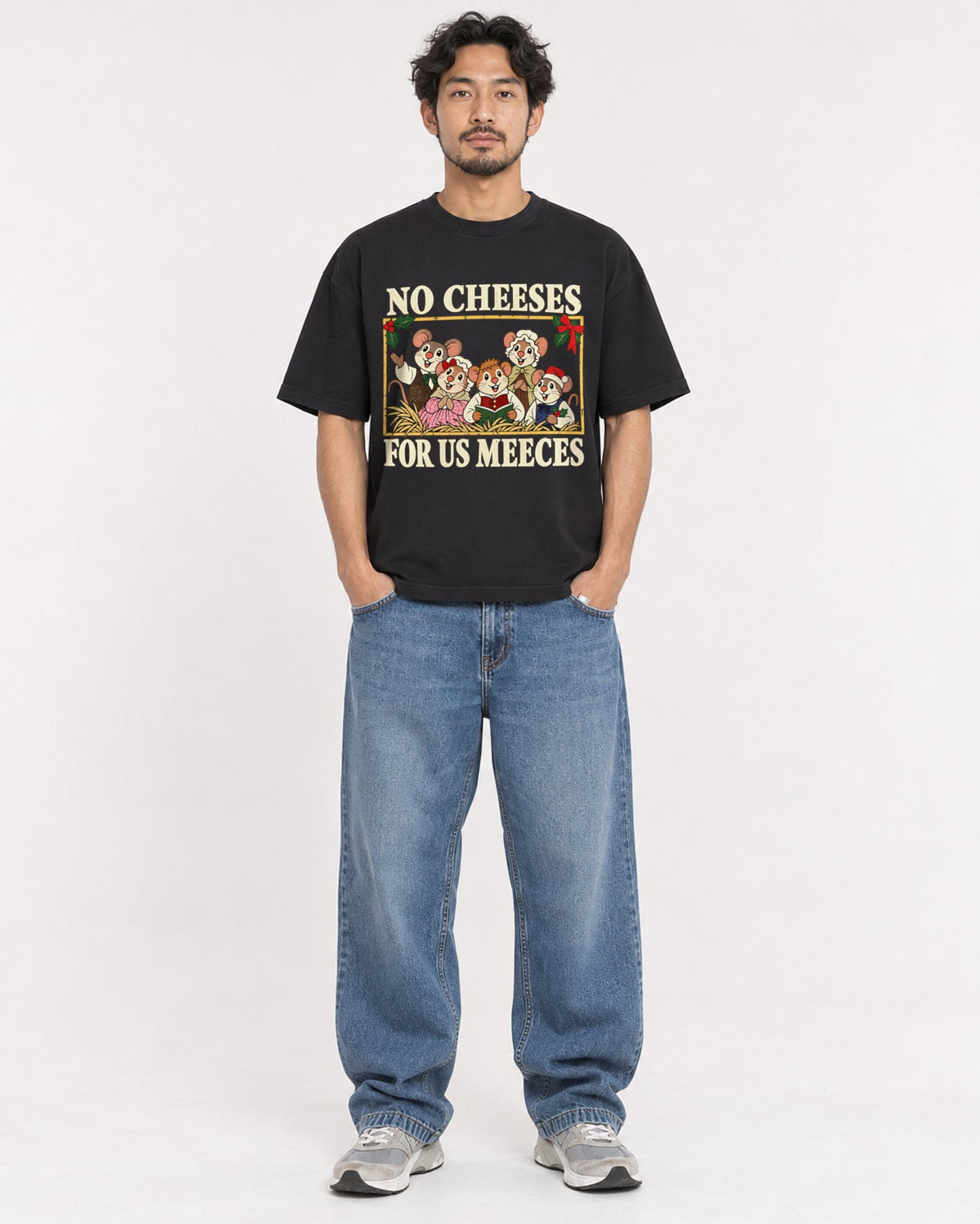 Mockup Boxy Heavyweight Tee Black male full-body 02