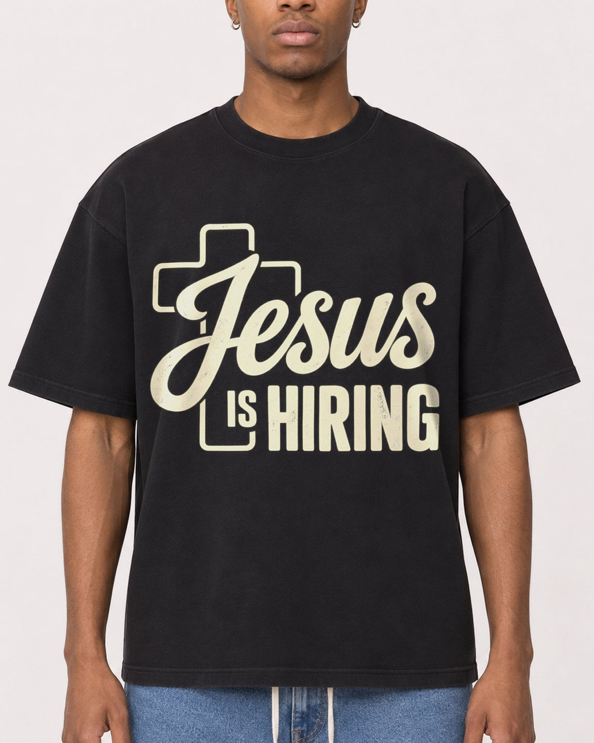 Mockup Boxy Heavyweight Tee Black male close-up 35