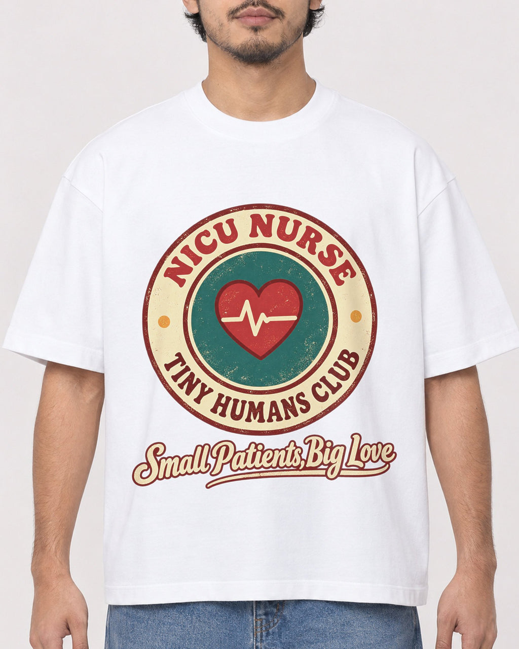 Mockup Boxy Heavyweight Tee White male close-up 02