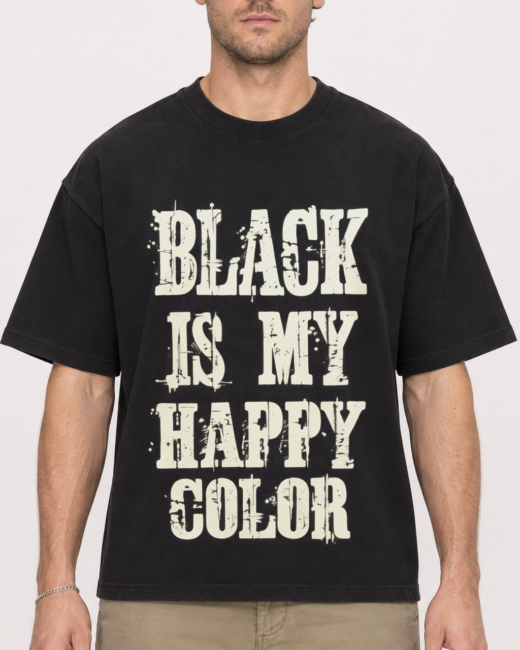 Mockup Boxy Heavyweight Tee Black male close-up 08