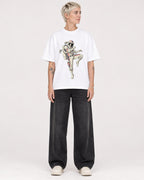 Mockup Boxy Heavyweight Tee White female full-body 48