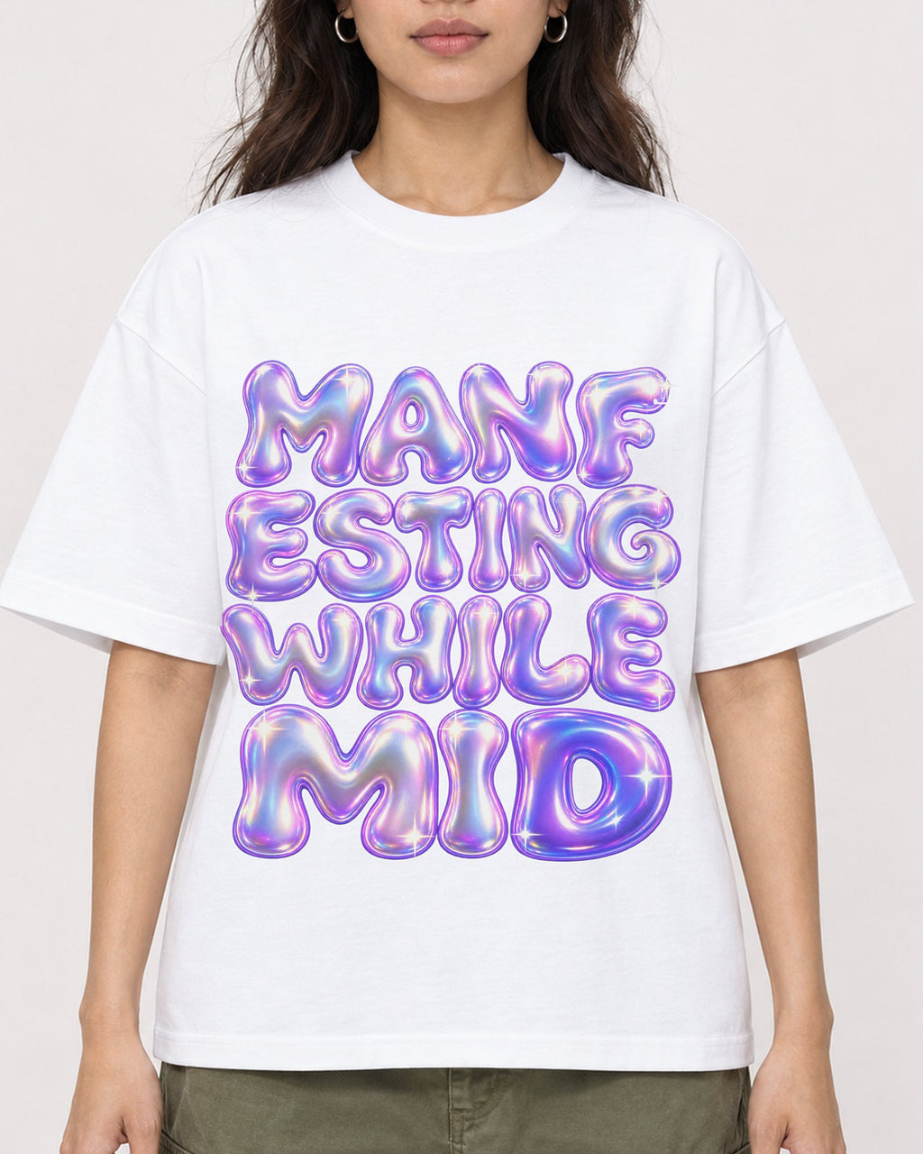 Mockup Boxy Heavyweight Tee White female close-up 02