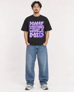 Mockup Boxy Heavyweight Tee Black male full-body 02