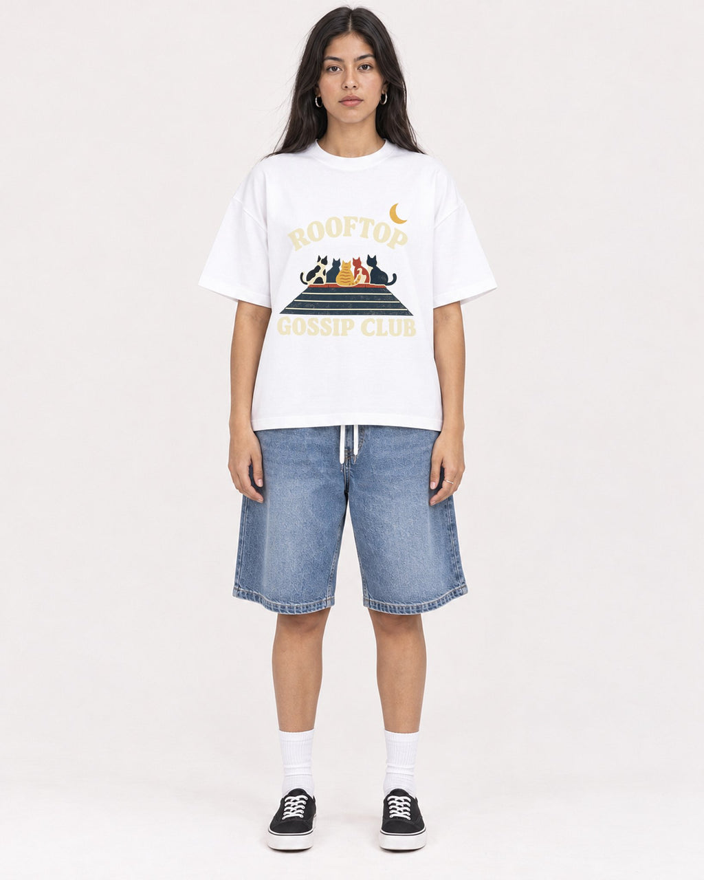 Mockup Boxy Heavyweight Tee White female full-body 46