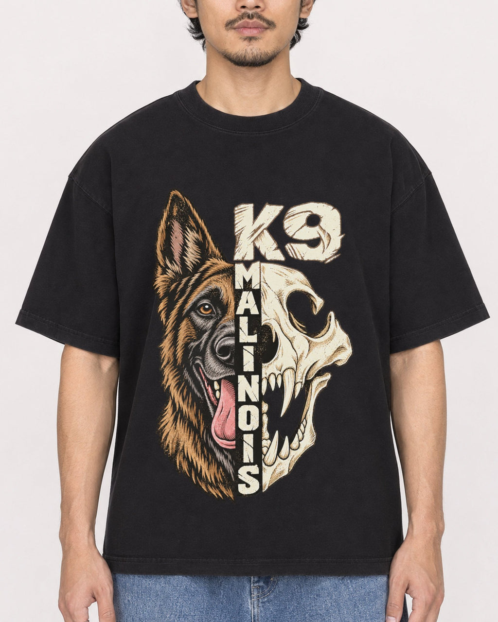 Mockup Boxy Heavyweight Tee Black male close-up 02