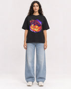 Mockup Boxy Heavyweight Tee Black female full-body 07