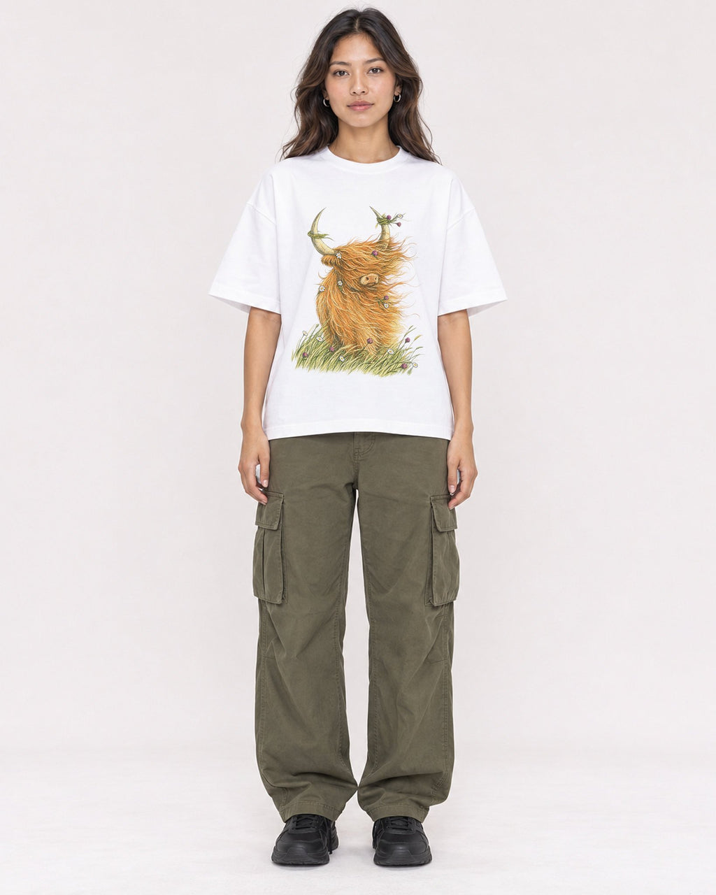 Mockup Boxy Heavyweight Tee White female full-body 02