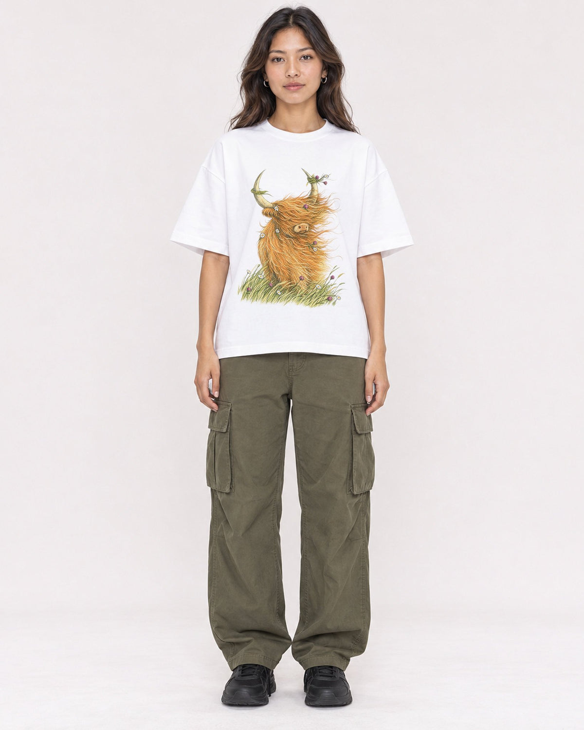 Mockup Boxy Heavyweight Tee White female full-body 02
