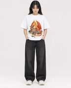Mockup Boxy Heavyweight Tee White female full-body 13