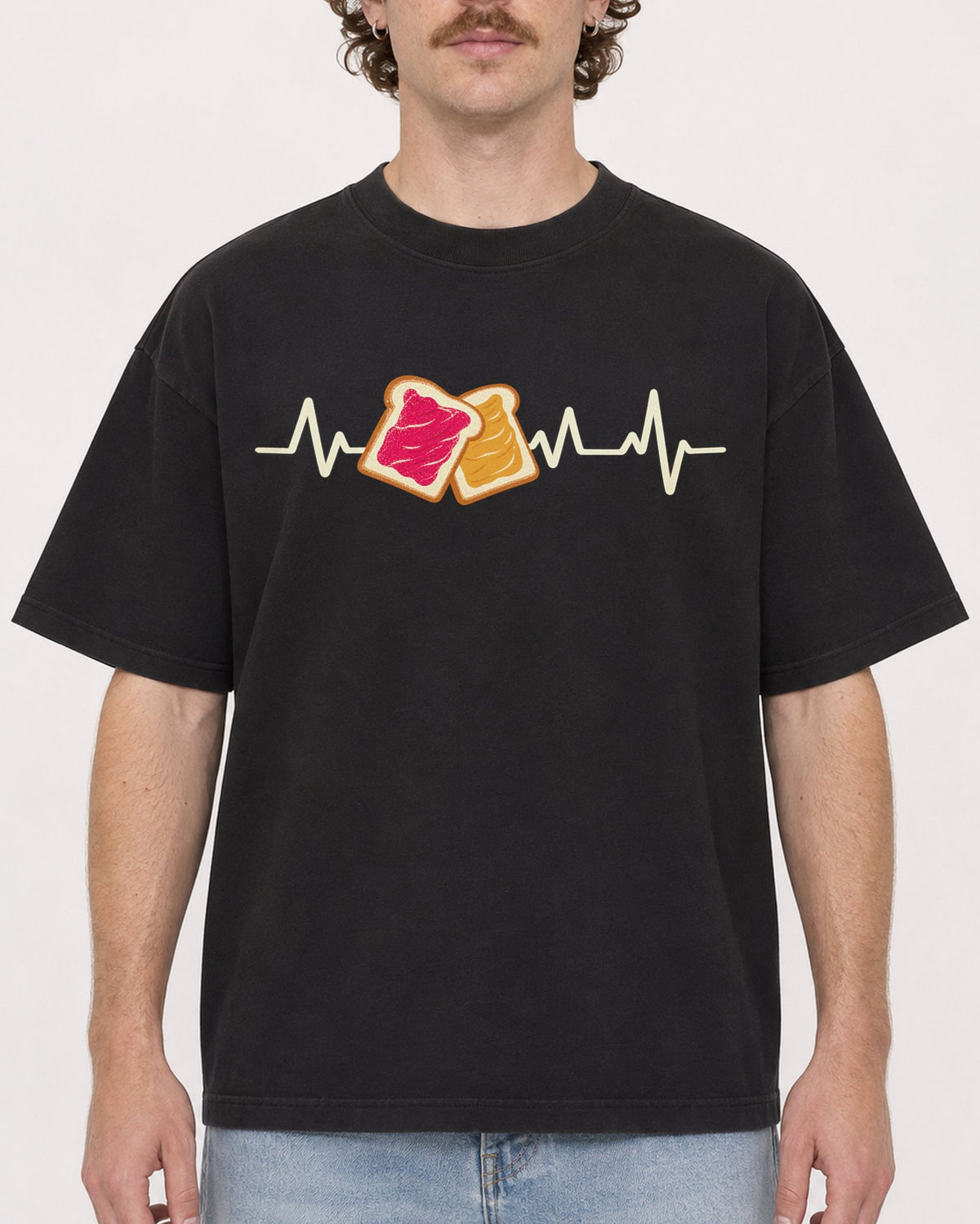 Mockup Boxy Heavyweight Tee Black male close-up 09