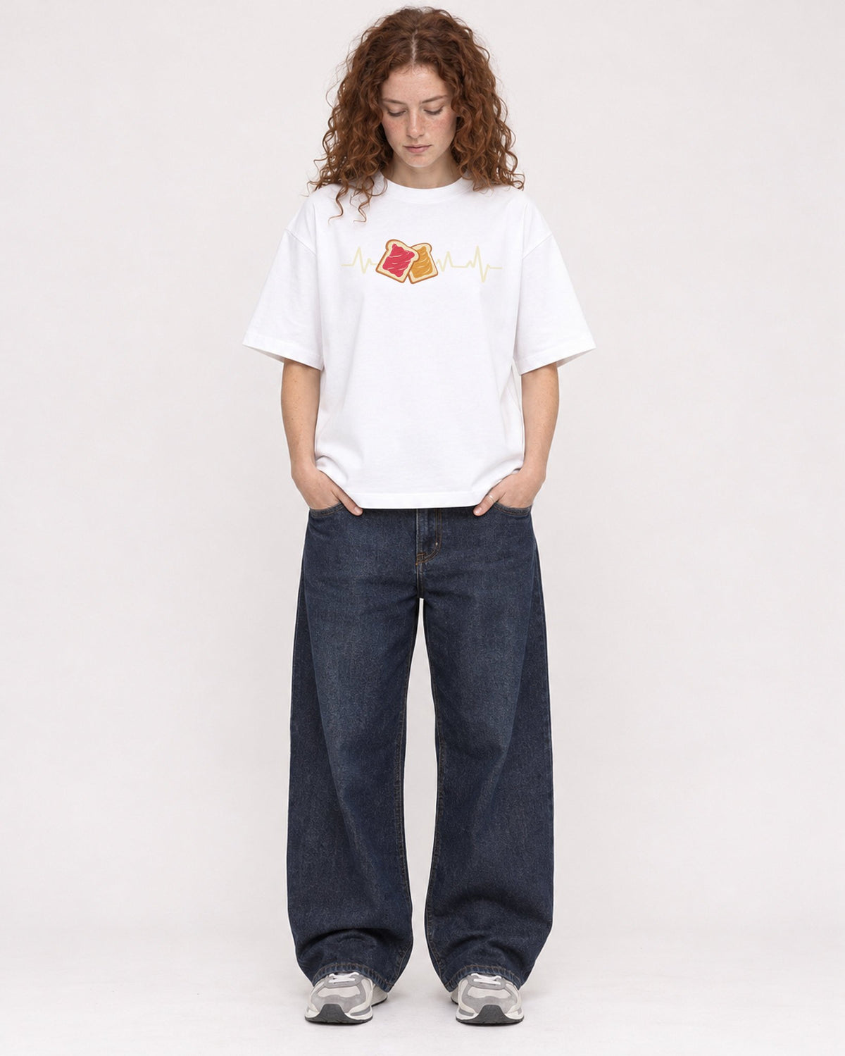 Mockup Boxy Heavyweight Tee White female full-body 09
