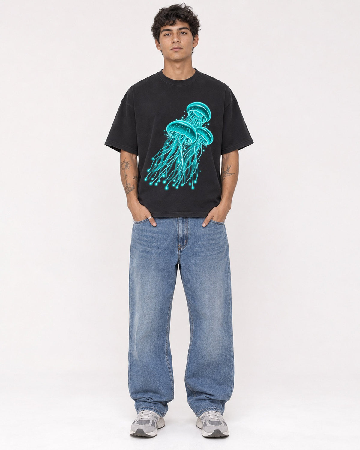 Mockup Boxy Heavyweight Tee Black male full-body 06