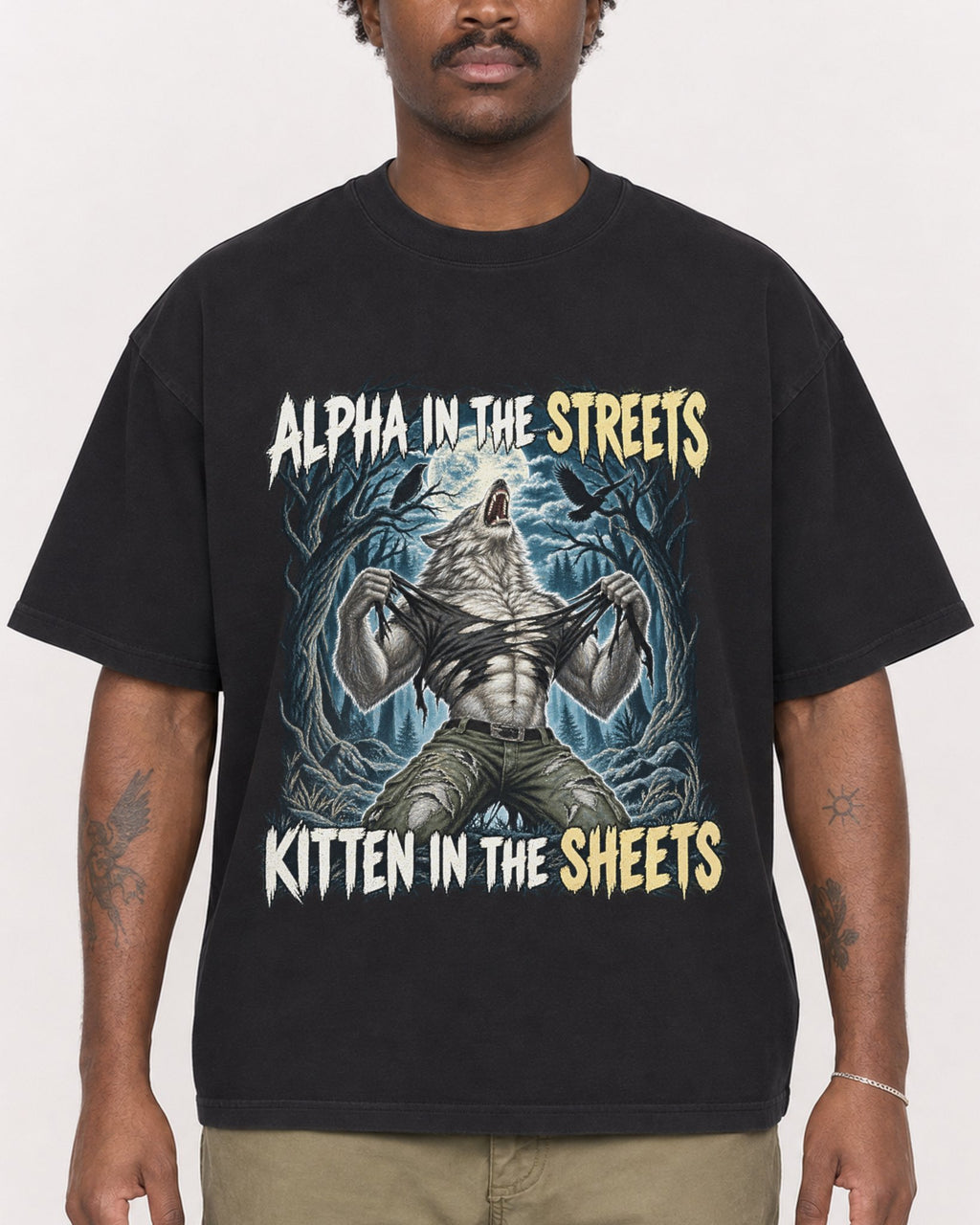Mockup Boxy Heavyweight Tee Black male close-up 24