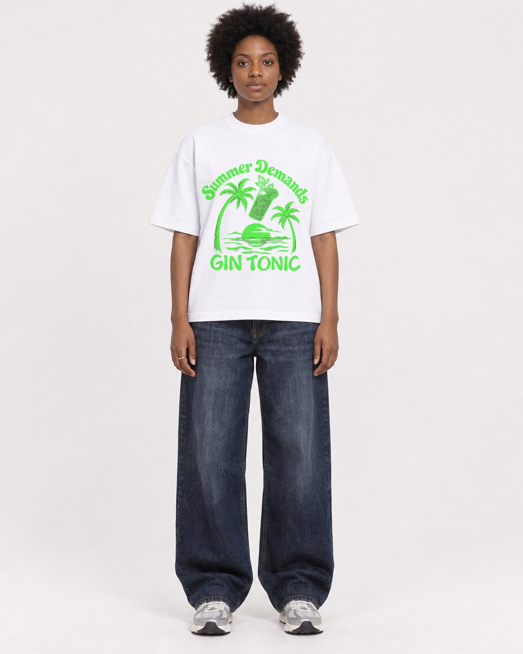 Mockup Boxy Heavyweight Tee White female full-body 14