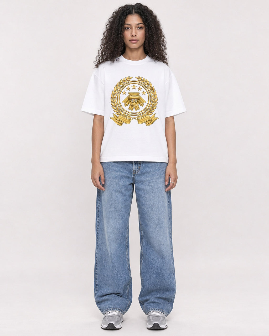 Mockup Boxy Heavyweight Tee White female full-body 10