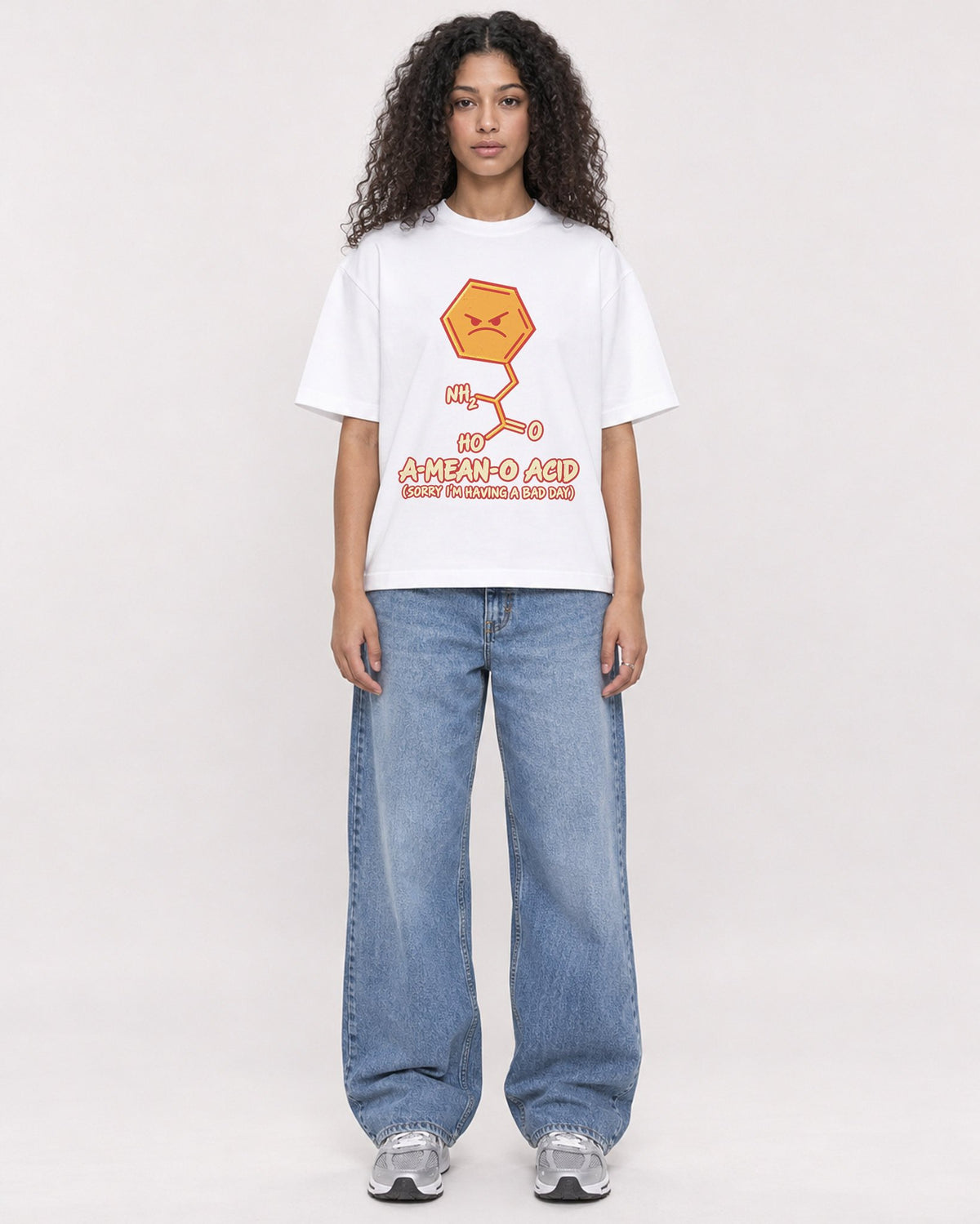 Mockup Boxy Heavyweight Tee White female full-body 10