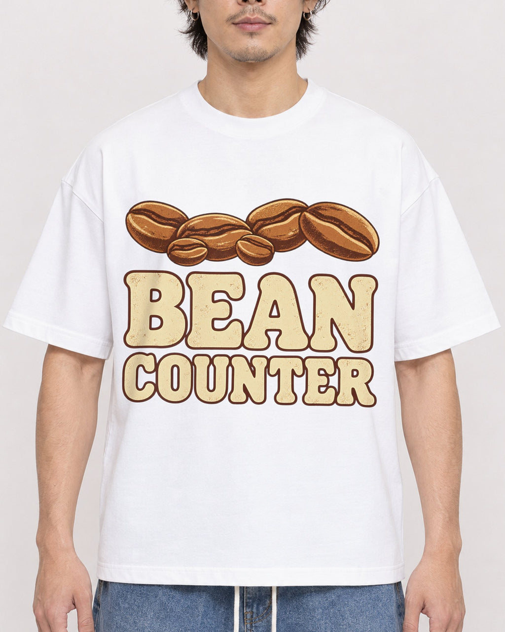 Mockup Boxy Heavyweight Tee White male close-up 03
