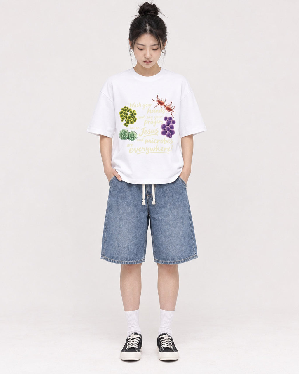 Mockup Boxy Heavyweight Tee White female full-body 41