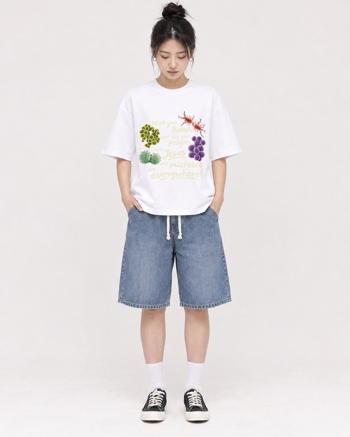 Mockup Boxy Heavyweight Tee White female full-body 41