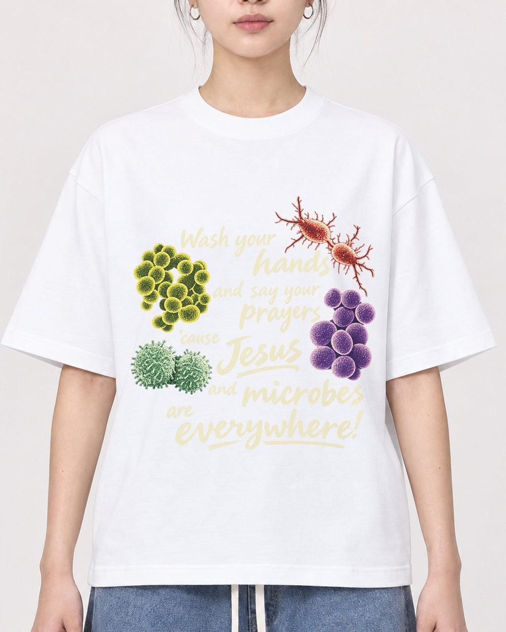 Mockup Boxy Heavyweight Tee White female close-up 41