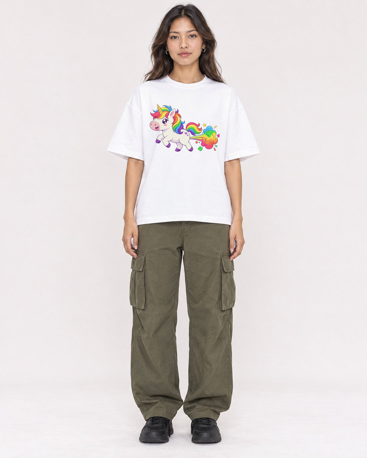 Mockup Boxy Heavyweight Tee White female full-body 02