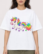 Mockup Boxy Heavyweight Tee White female close-up 02