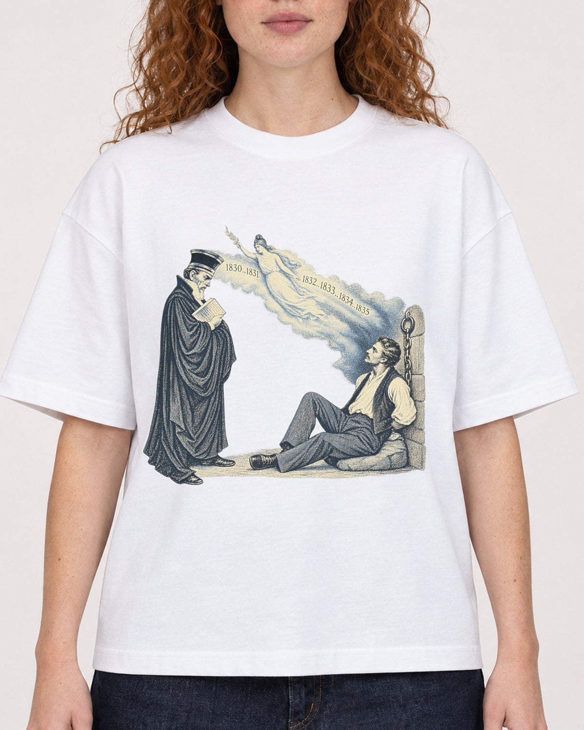 Mockup Boxy Heavyweight Tee White female close-up 09