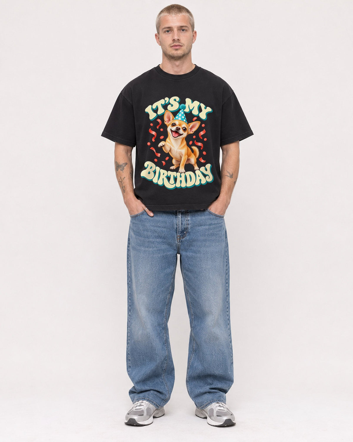 Mockup Boxy Heavyweight Tee Black male full-body 18