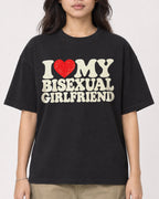 Mockup Boxy Heavyweight Tee Black female close-up 02